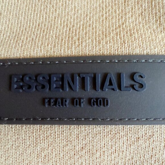 Essentials Fear Of God Unisex Sand V-Neck Sleeveless Vest Sweatshirt Size XS NWT - Picture 9 of 11